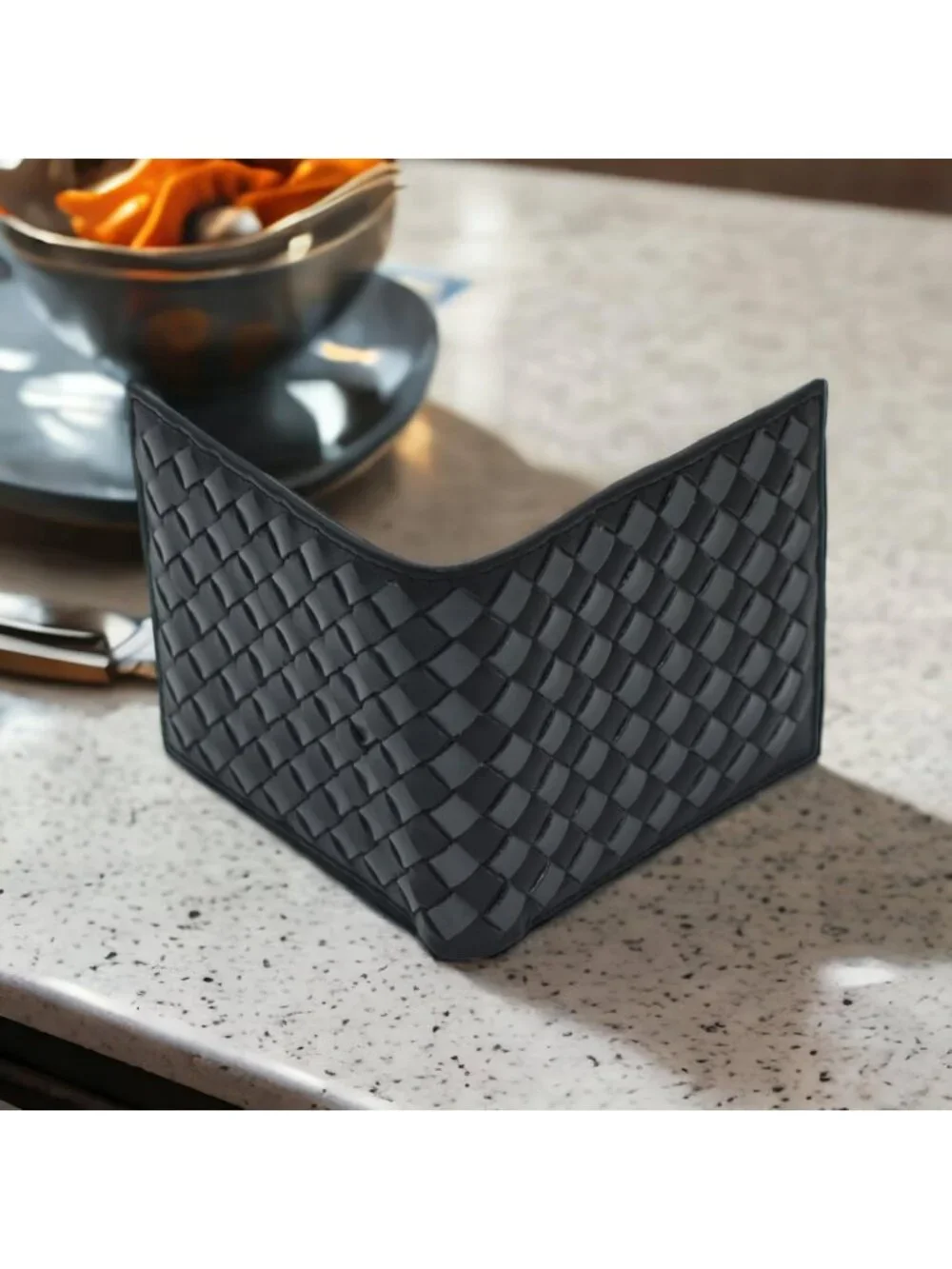 Stylish Nappa Leather Wallet for Men, RFID Blocking, 8 Card Slots, Criss-Cross